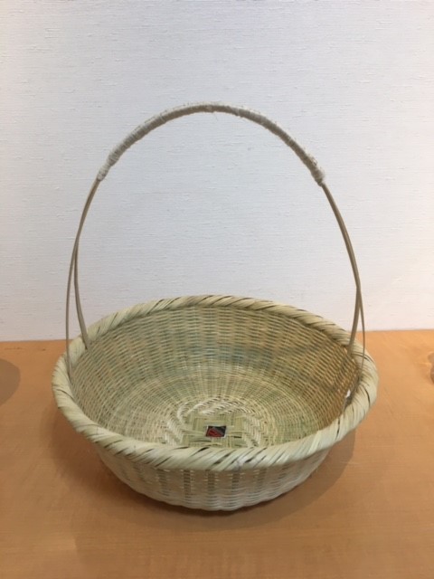 すず竹　伝統工芸品片口ざる　2点39cm 楽天市場】スズ竹箕ざる(片口ざる) : 虎斑竹専門店 竹虎