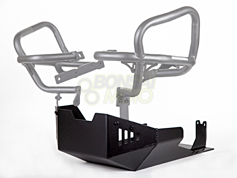 スーパーテネレ　スキッドプレート　アウトバックモーターテック