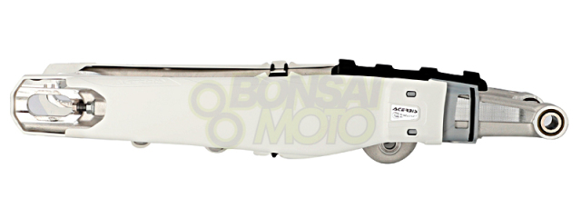 スイングアームガード　アチェルビス