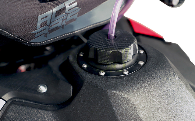 BRUNT 燃料タンク　ブラック BRUNT 燃料タンク ブラック