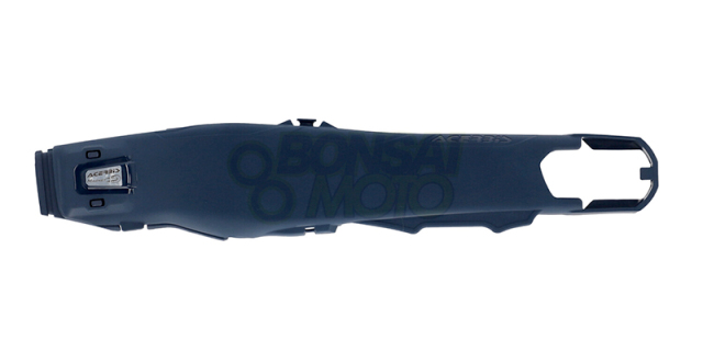 スイングアームカバー　アチェルビス