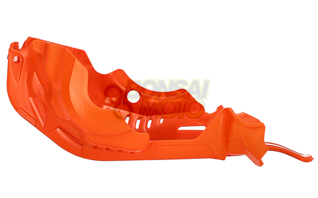 スキッドプレート　アチェルビス