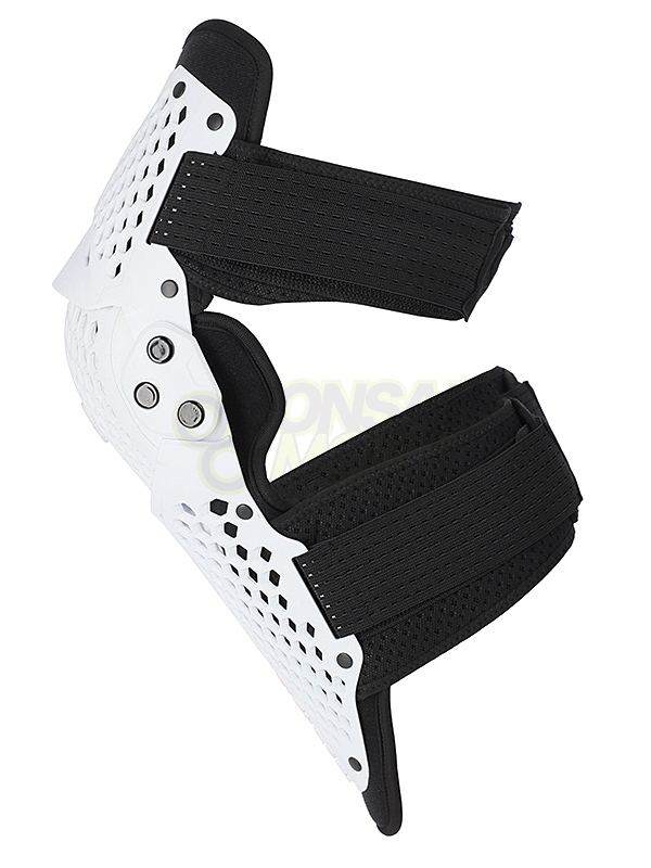 ニーシンガード　アチェルビス