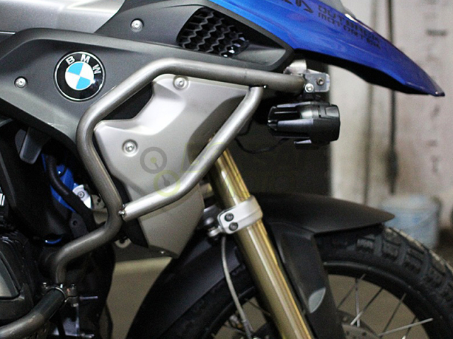 オートバイエンジンハイウェイガードクラッシュバーバンパーフレーム保護 用 R1250GS LC ADVアドベンチャーR1250GSA バイクパーツ  エンジンガード オートバイエンジンハイウェイガードクラッシュバーバンパーフレーム保護 のために R1250 GS アド GFGRGE(グフグゲ ... GFGRGE(グフグゲ) バイク用フロントハンドルバー保護クラッシュバーハンドガード に適合するR1200GS R1250GS LC