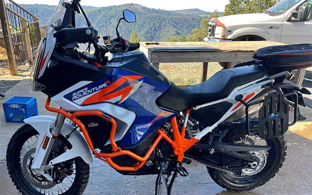 KTM 1290スーパーアドベンチャー用 パニアラック アウトバックモーターテック
