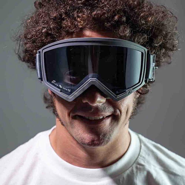 マッドマックス　ゴーグル　アリエテ