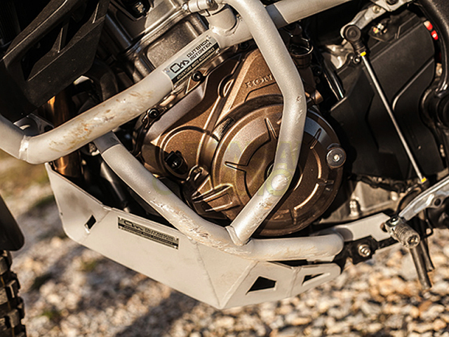 Africa Twin エンジンケースガード