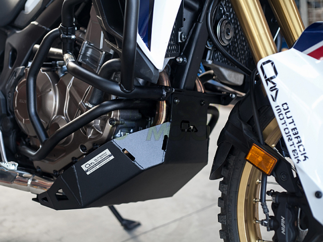 Africa Twin スキッドプレート