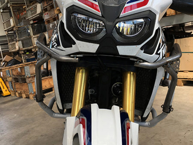 Africa Twin アッパークラッシュバー