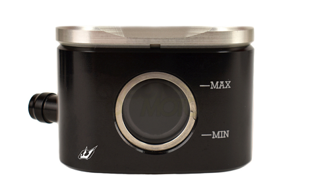 DRIVEN（ドリブン）フルードコンテナ