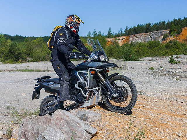 F800 アッパークラッシュバー