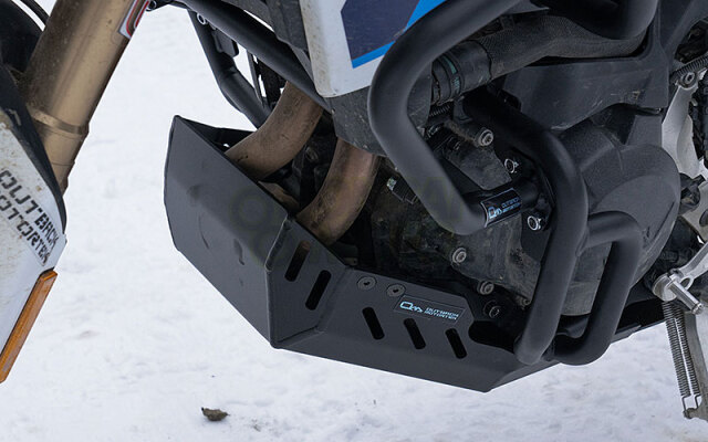 BMW F900GS ヘビーデューティースキッドプレート アウトバックモーターテック