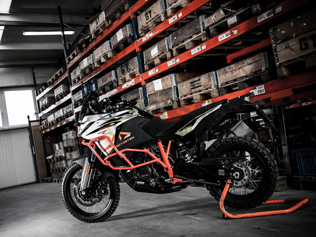 KTM 1090 / 1190 / 1290 Adventure (15-20) アッパークラッシュバー