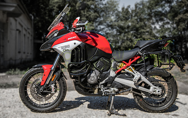 DUCATI ムルティストラーダ用 クラッシュバー アウトバックモーターテック