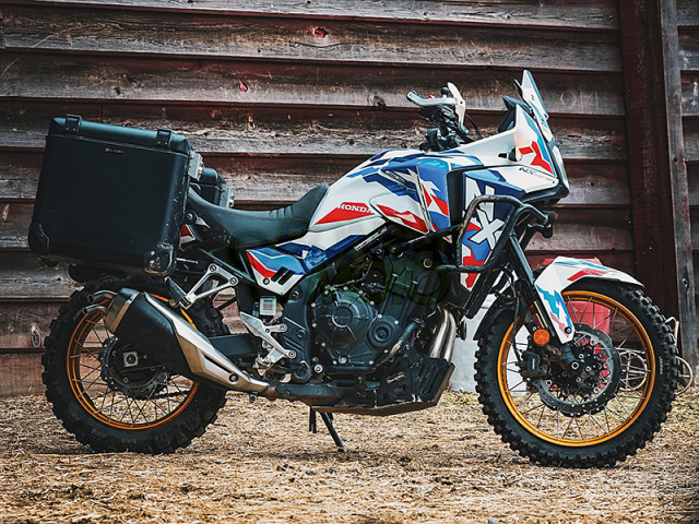 クラッシュバー　アウトバックモーターテック