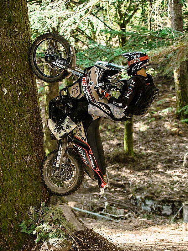Tenere700　クラッシュバー　アウトバックモーターテック