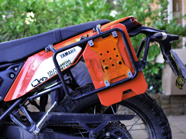 Xブラケット　アウトバックモーターテック