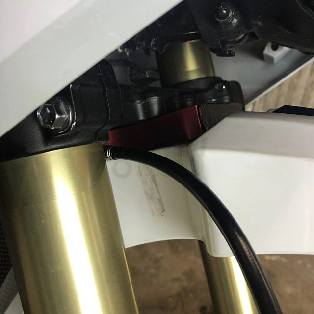 Tenere700　ハイフェンダーキット　キャメル