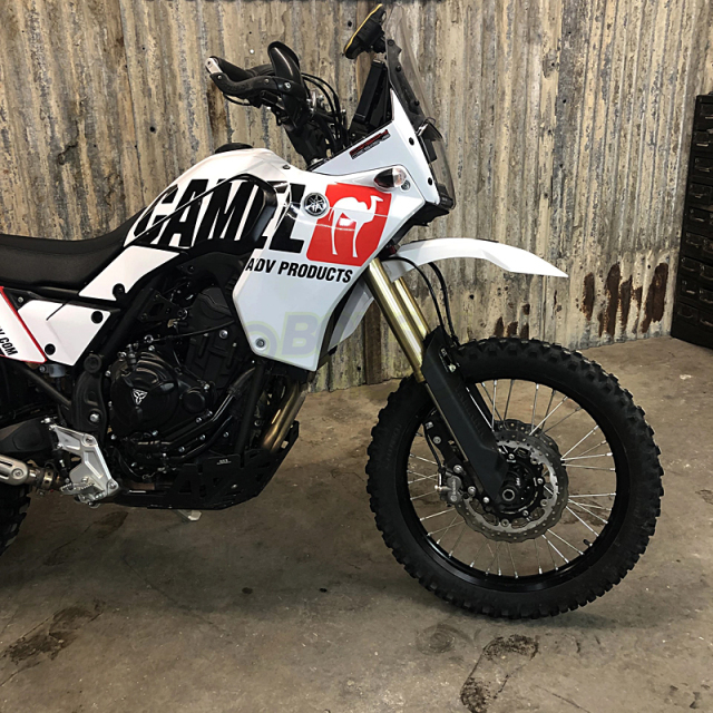 Tenere700　ハイフェンダーキット　キャメル