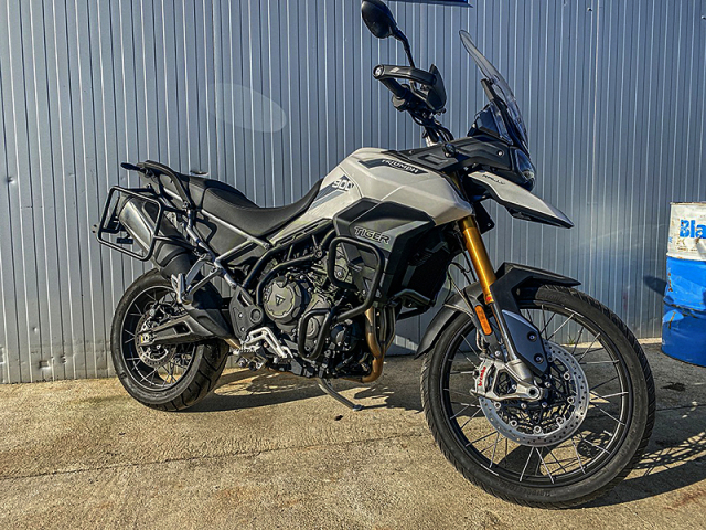 Triumph Tiger900(20-23) クラッシュバー OUTBACKmotortek