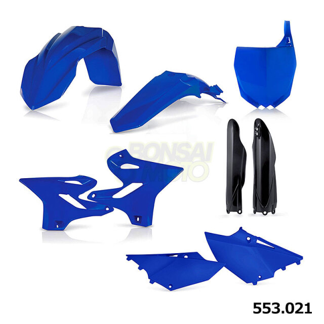 外装　アチェルビス