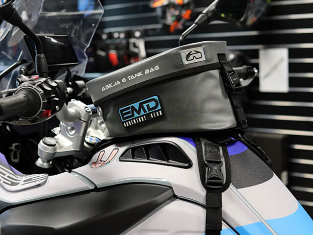 アスキャ6 タンクバッグ EMD