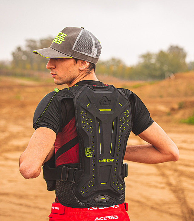 DNA ボディアーマー SH ACERBIS