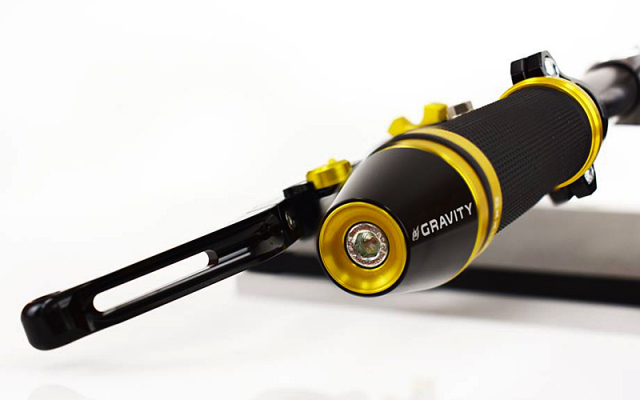 DRIVEN（ドリブン）ハンドコントロールイメージ