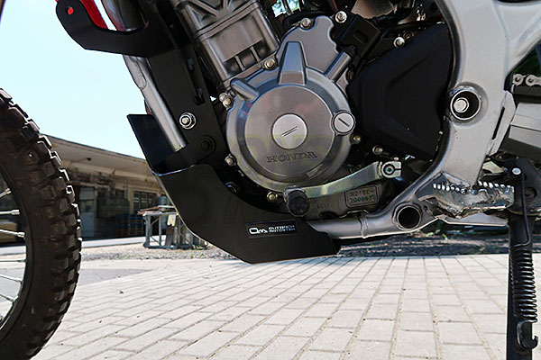 CRF250L スキッドプレート アウトバックモーターテック