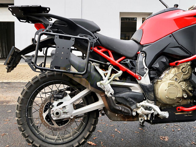 DUCATI ムルティストラーダ用 パニアラック アウトバックモーターテック