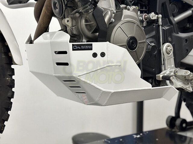 Tuareg660 スキッドプレート アウトバックモーターテック