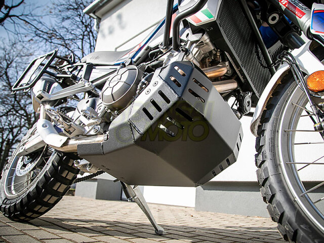 Tuareg660 スキッドプレート アウトバックモーターテック