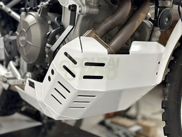 Tuareg660 スキッドプレート アウトバックモーターテック