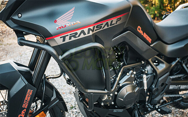 XL750 トランザルプ　クラッシュバー　アウトバックモーターテック