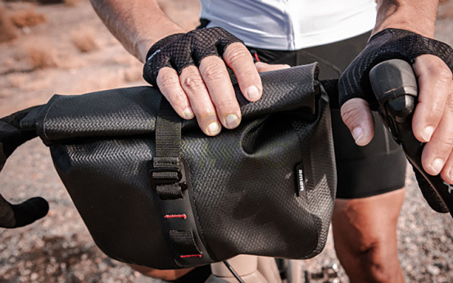 バイクパッキング　ユースウィー