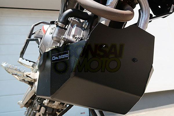 CRF250L スキッドプレート アウトバックモーターテック