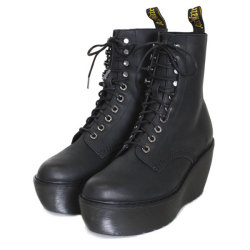 Dr.Martens(ドクターマーチン)正規取扱店BOOTSMAN