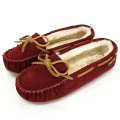 正規取扱店 MINNETONKA(ミネトンカ) Sheepskin Pippa Slipper(シープスキンピッパスリッパ) #42025 CRANBERRY レディース MT368