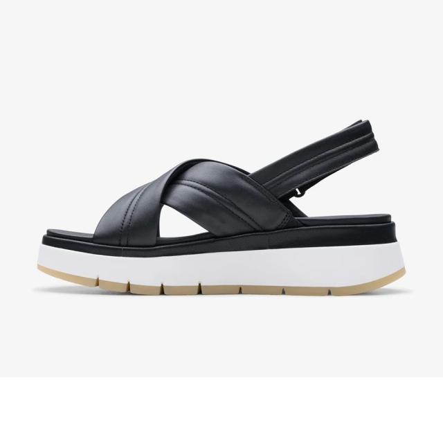Clarks クラークス　レザーサンダル Clarks（クラークス）の「【限定展開】【CLARKS/クラークス