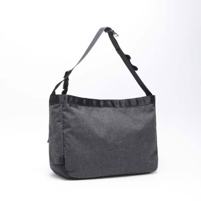 CHROMEクロームNEWSPAPERMESSENGERニュースペーパーメッセンジャーJP197BKHB