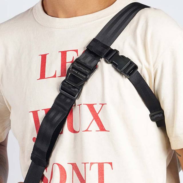 Chrome クローム NEWSPAPER MESSENGER メッセンジャー CHROME NEWSPAPER MESSENGER BLACK CRINKLE （クローム ニュース