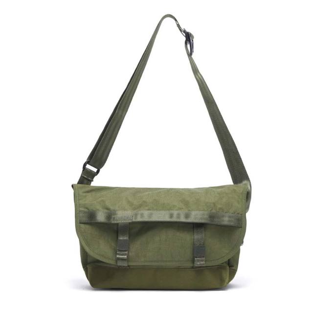 クローム クーリエ フラップ メッセンジャー 6L CHROME COURIER FLAP