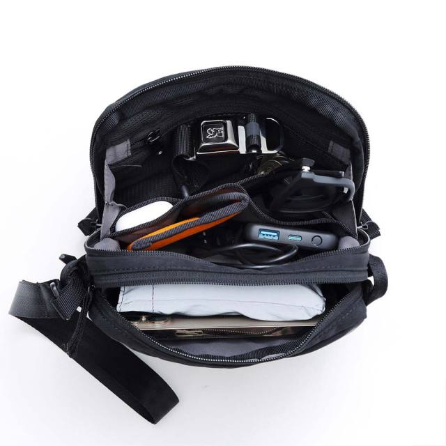 クローム パック アクセサリー ポーチ SM CHROME PAC ACCESSORY POUCH