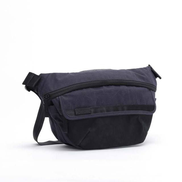 クローム ボット フリップ スリング 5L CHROME BOT FLAP SLING 5L BLACK CANVAS LEATHER バッグ スリングバッグ ★耐水 BJ009BCVL></a><span class=itemname