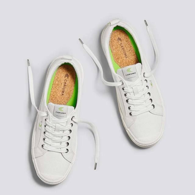 【Off-White】ロゴ刺繍入りレザートリムキャンバススニーカー Off-White キャンバス スニーカー (新品)（off-white ロゴ刺繍