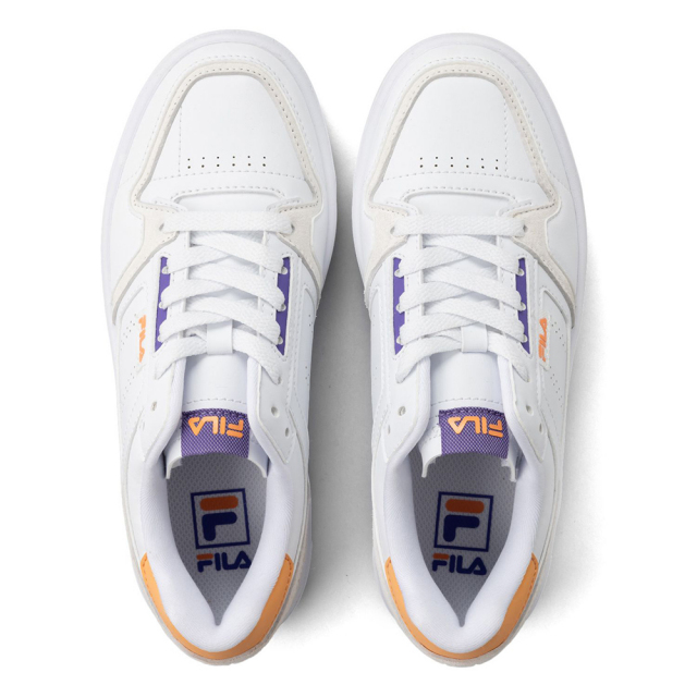 美品⭐︎Mサイズ⭐︎FILA フィラ ファースコート COURT FEATHERY / コート フェザリー /厚底カジュアルスニーカー