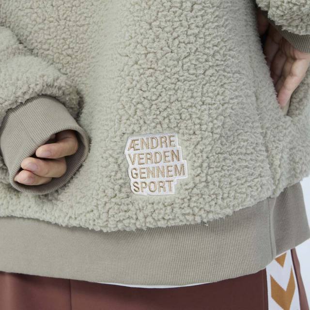 ヒュンメル ボアスタンドトップ hummel ブラック メンズ HAW4232-90