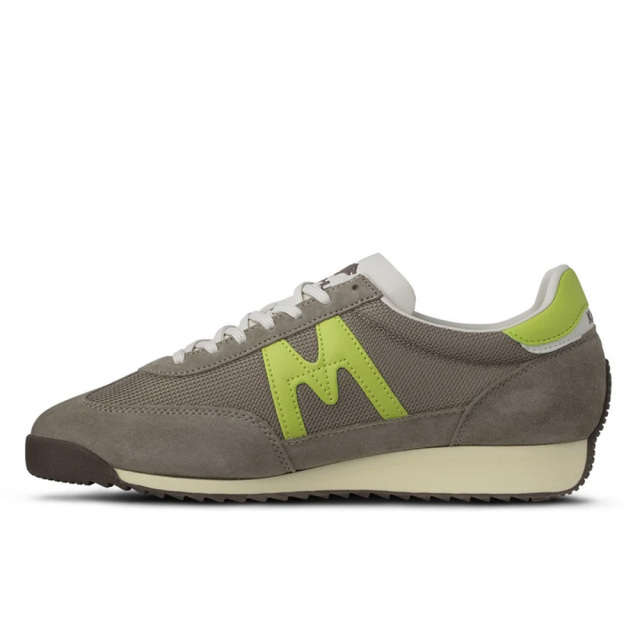 カルフ メスタリ 76 KARHU MESTARI 76 DESERT TAUPE / WILD LIME