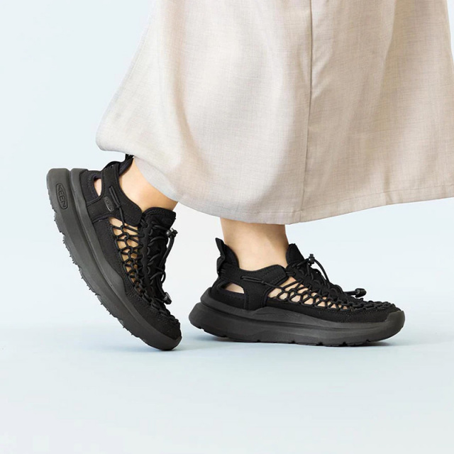 キーン ユニーク ダブルケー KEEN UNEEK WK BLACK/BLACK レディース