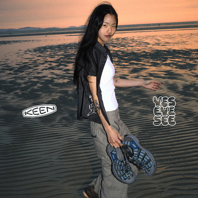 KEENキーンNEWPORTH2ニューポートエイチツーKEENxYESEYESEE1032934